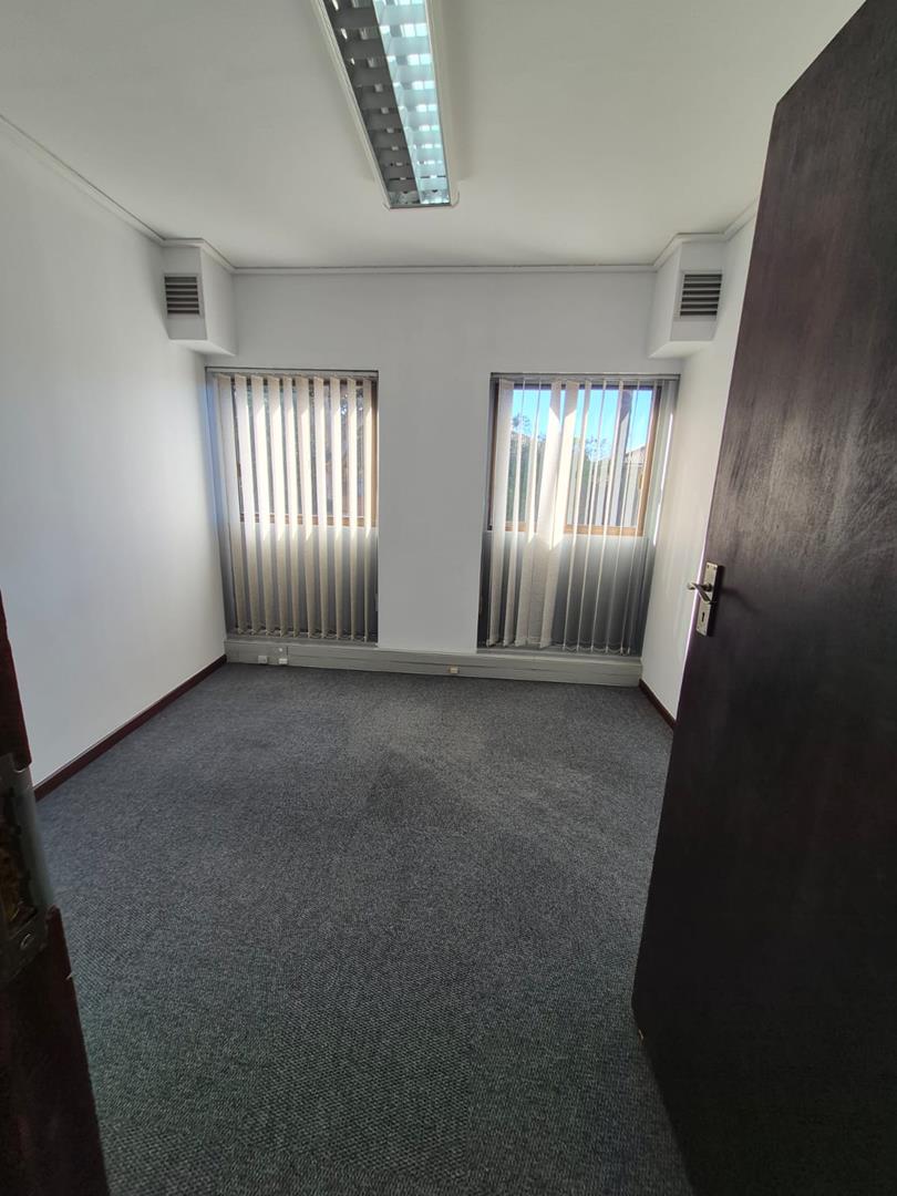 To Let Commercial Property for Rent in Claremont Western Cape